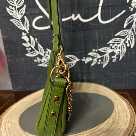 Fossil Small Jolie crossbody bag in green - Picture 6 of 16